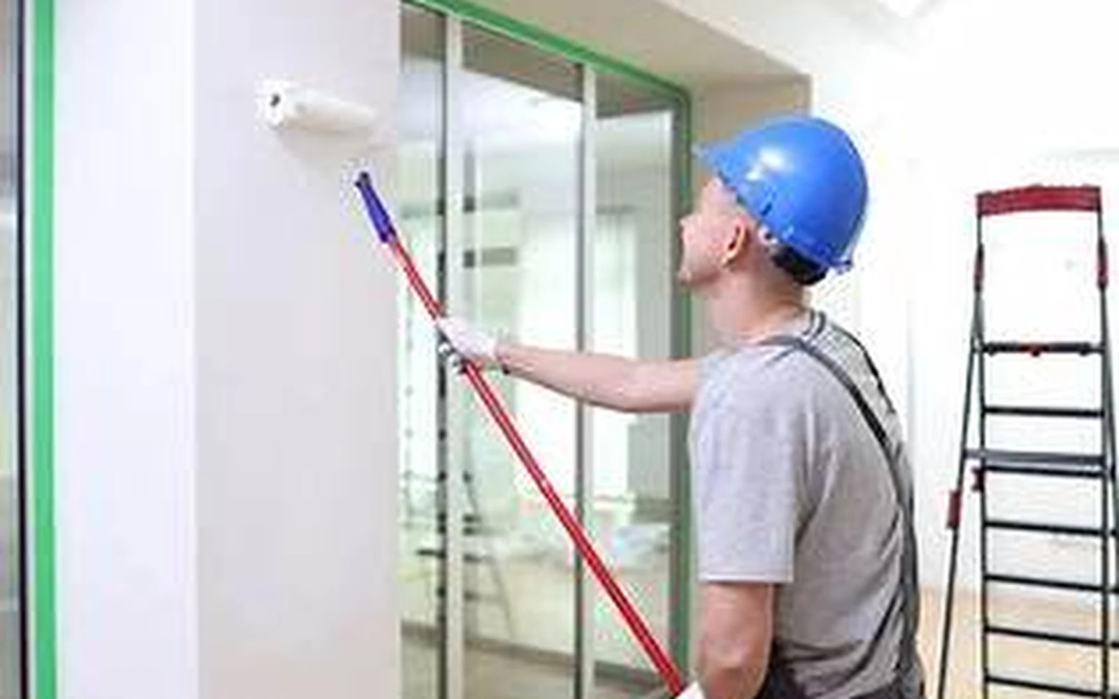 Pintura comercial em ambiente corporativo